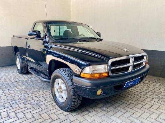 DODGE DAKOTA 3.9 SPORT 4X2 CE V6 12V GASOLINA 2P MANUAL
